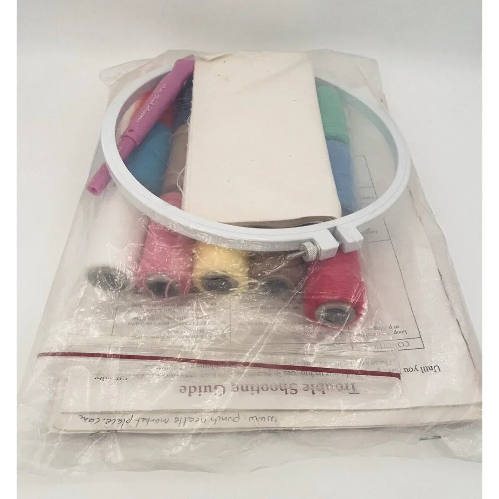 Dial-A-Loop Needle Punch Embroidery Starter Pak Hoop Yarn Spools 15 Designs